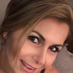 Meet your Posher, Shelly